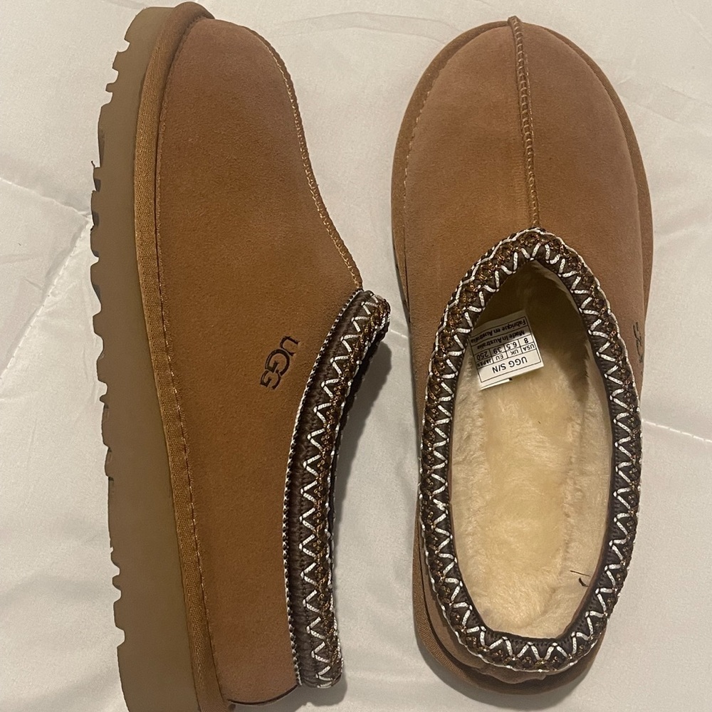 TAZZ slipper size 8 NWOT